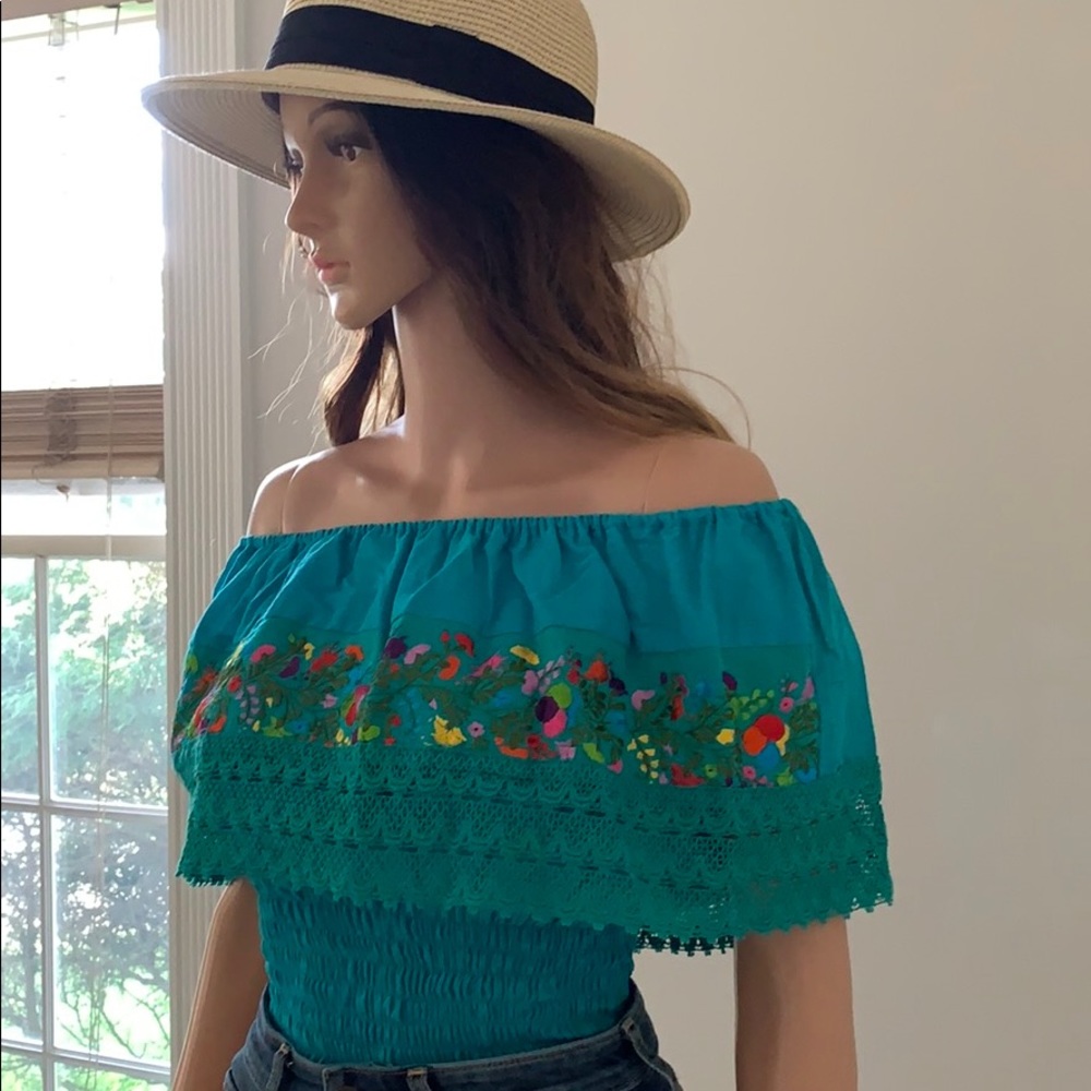Campesino Mexican top With san Antonino Silk Em...